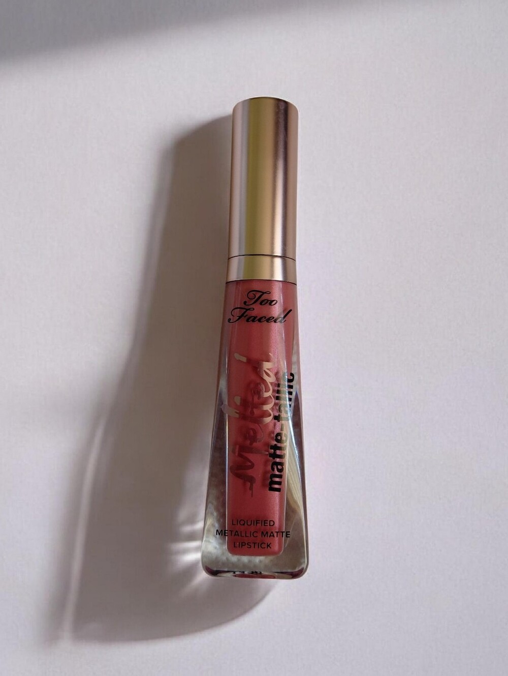 Too Faced Melted Matte-tallic Metallic Matte Lipstick-Breakup, Makeup